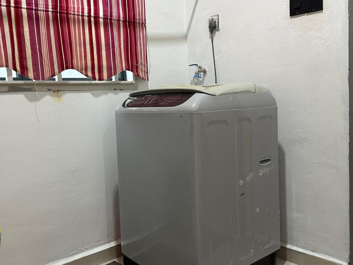 Bandar Melaka Family Bungalow Private Pool Bbq Wifi Netflix Экстерьер фото